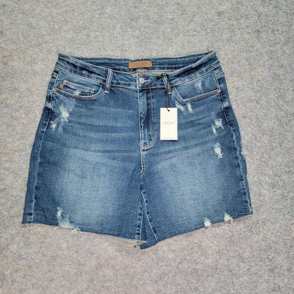 Judy Blue 2XL Dark Blue Distressed Denim Jean Shorts Plus Size NWT - Picture 2 of 7